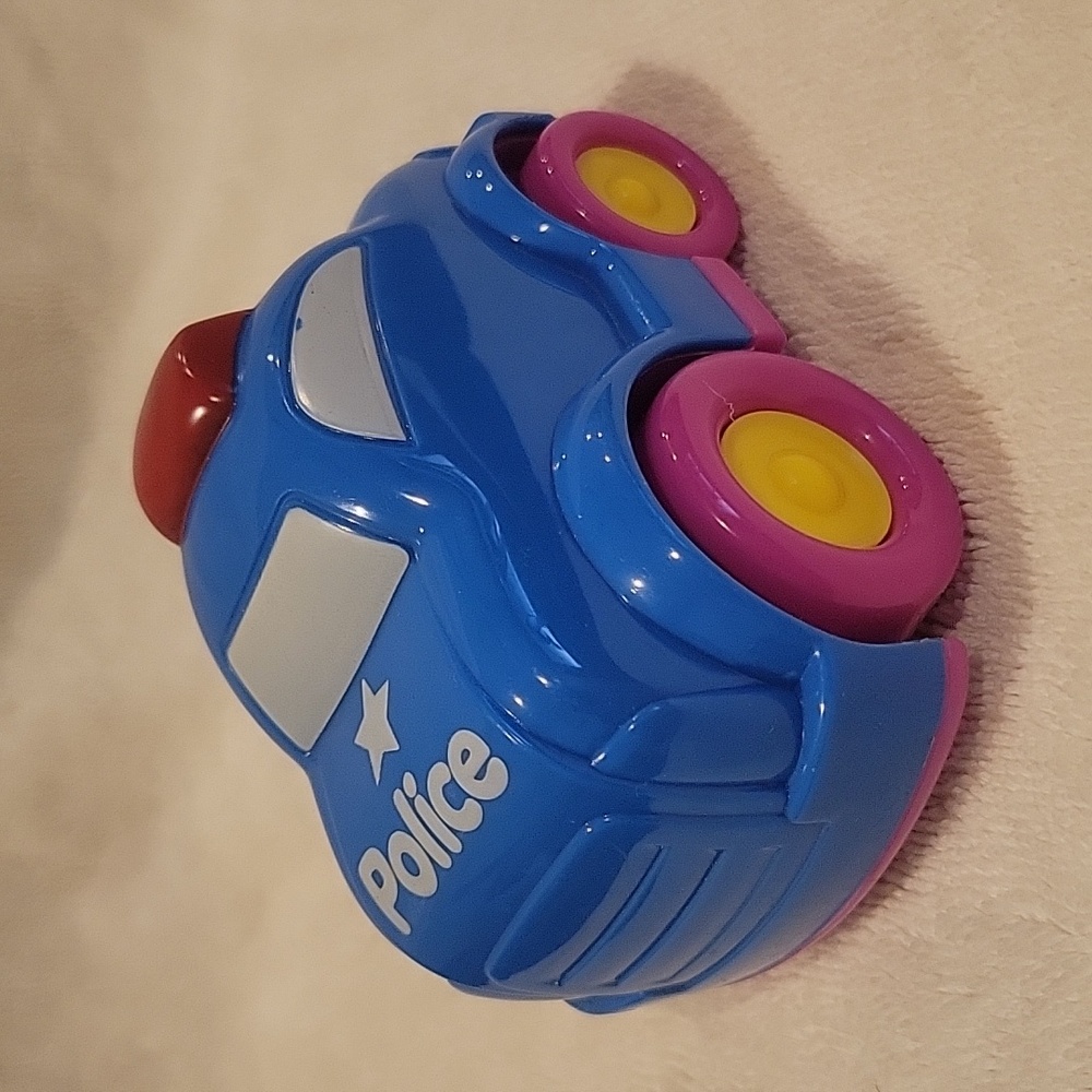 Keenway Fun on Wheels Toy Plastic Vehicle Police Cop Car - 2014